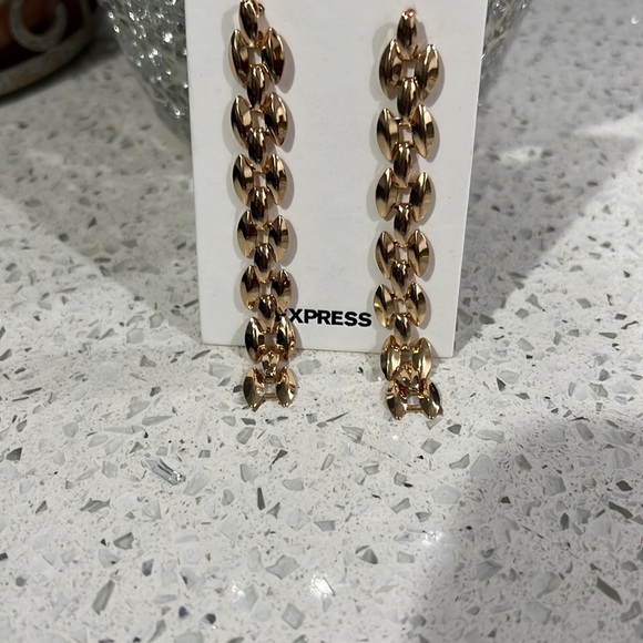🧡EXPRESS Interlocking Chain Drop Earrings - Picture 4 of 6